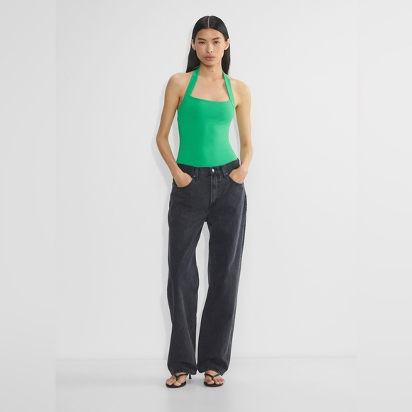 Aritzia Tops - Aritzia Original Contour Optimum Halter Top | NWT